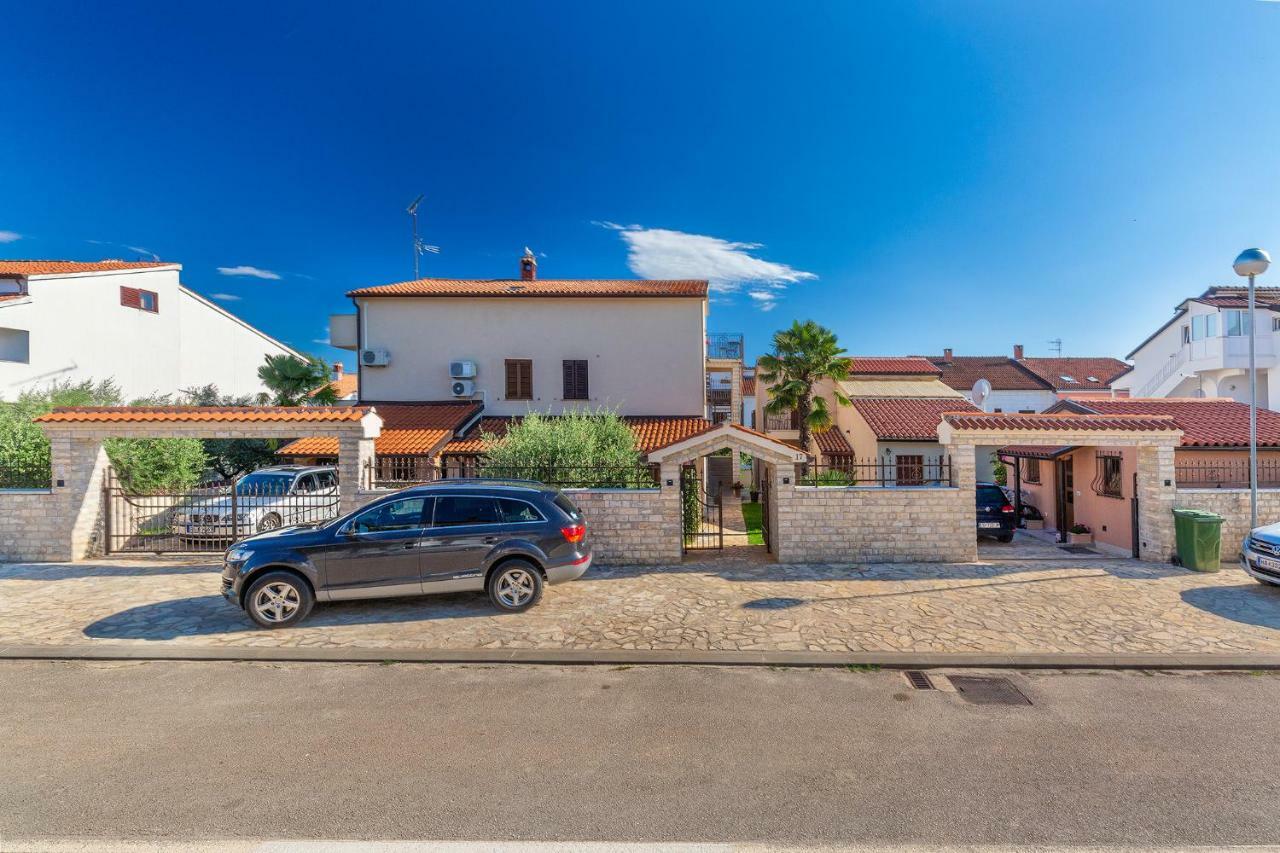 House Nono Apartment Porec Exterior photo